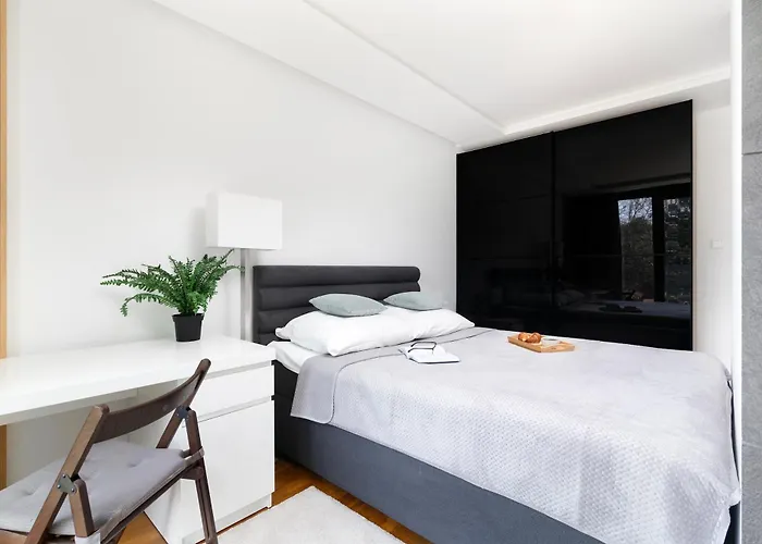 Easy Rent - Amber 10, Basen & Spa, Centrum Free Parking 24h Check-in